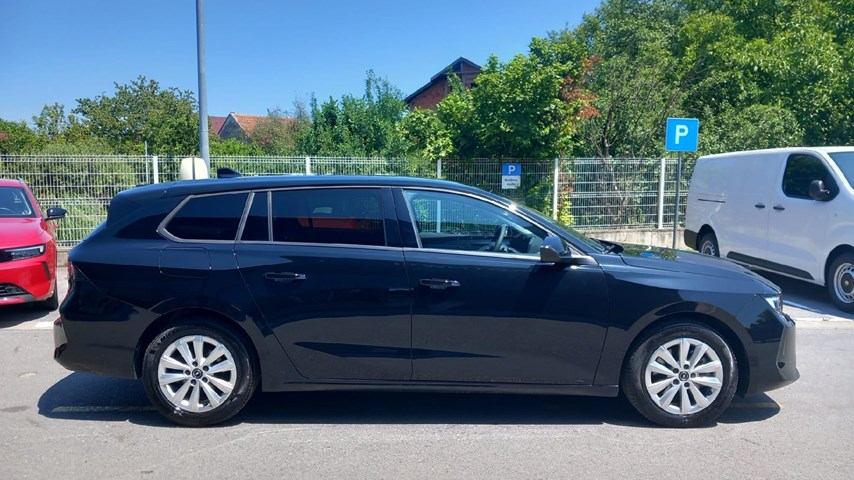 RABLJENO VOZILO OPEL ASTRA SPORTS TOURER EDITION 1,5 CDTI AT8 Automatski mjenjač DIESEL 81337