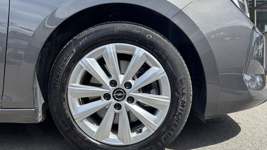 RABLJENO VOZILO OPEL ASTRA SPORTS TOURER EDITION 1,5 CDTI AT8 Automatski mjenjač DIESEL 81287
