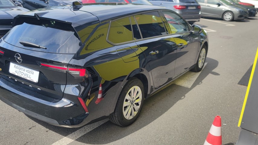 RABLJENO VOZILO OPEL ASTRA SPORTS TOURER EDITION 1,5 DTH AT Automatski mjenjač DIESEL 81374