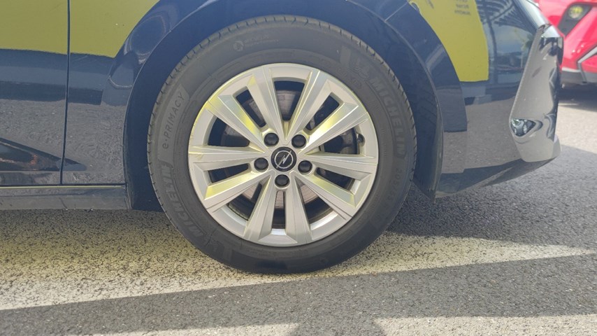 RABLJENO VOZILO OPEL ASTRA SPORTS TOURER EDITION 1,5 DTH AT Automatski mjenjač DIESEL 81374