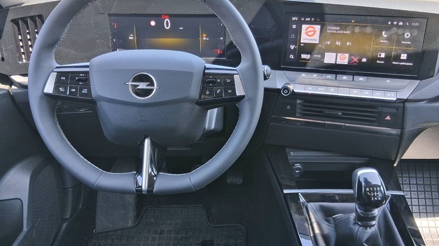 RABLJENO VOZILO OPEL ASTRA SPORTS TOURER EDITION F 1,2 XHL MT6 Mehanički mjenjač BENZIN 81343