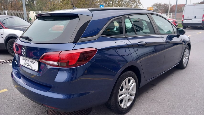 RABLJENO VOZILO OPEL ASTRA SPORTS TOURER EDITION F 1,5 DVC Mehanički mjenjač DIESEL 81297