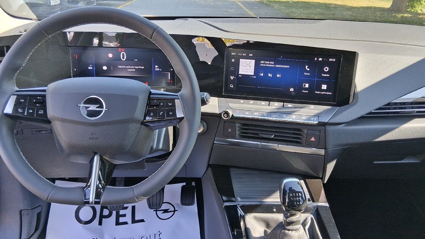 RABLJENO VOZILO OPEL ASTRA SPORTS TOURER EDITION F 1,2 XHL MT6 Mehanički mjenjač BENZIN 81347
