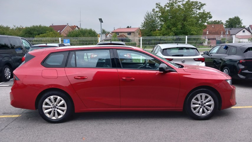 RABLJENO VOZILO OPEL ASTRA SPORTS TOURER EDITION F 1,2 XHL Mehanički mjenjač BENZIN 67202