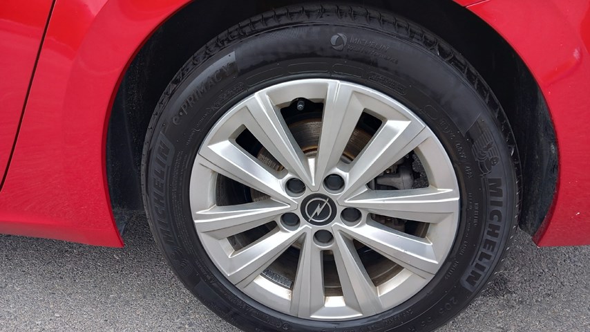 RABLJENO VOZILO OPEL ASTRA SPORTS TOURER EDITION F 1,2 XHL Mehanički mjenjač BENZIN 67202