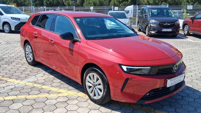 RABLJENO VOZILO OPEL ASTRA SPORTS TOURER EDITION F 1,2 XHL MT6 Mehanički mjenjač BENZIN 81343