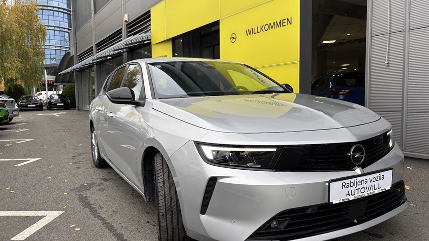 RABLJENO VOZILO OPEL ASTRA SPORTS TOURER EDITION F 1,5 DTH AT8 Automatski mjenjač DIESEL 224105