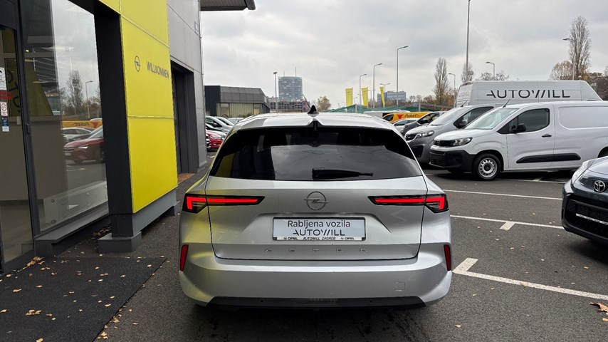 RABLJENO VOZILO OPEL ASTRA SPORTS TOURER EDITION F 1,5 DTH AT8 Automatski mjenjač DIESEL 224105