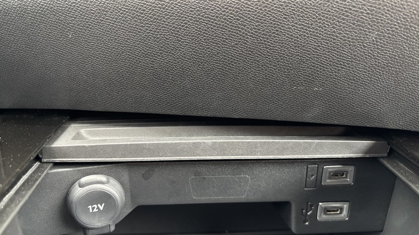 RABLJENO VOZILO OPEL ASTRA SPORTS TOURER EDITION F1,5 DTH AT8 Automatski mjenjač DIESEL 224583