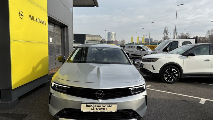 RABLJENO VOZILO OPEL ASTRA SPORTS TOURER EDITION F1,5 DTH AT8 Automatski mjenjač DIESEL 224580