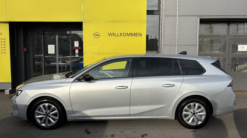 RABLJENO VOZILO OPEL ASTRA SPORTS TOURER EDITION F1,5 DTH AT8 Automatski mjenjač DIESEL 224580