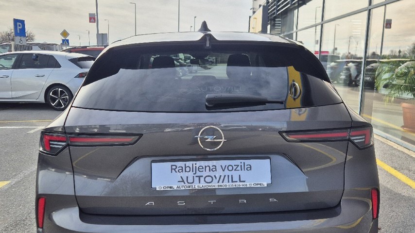 RABLJENO VOZILO OPEL ASTRA SPORTS TOURER EDITION F1,5 DTH AT8 Automatski mjenjač DIESEL 224587