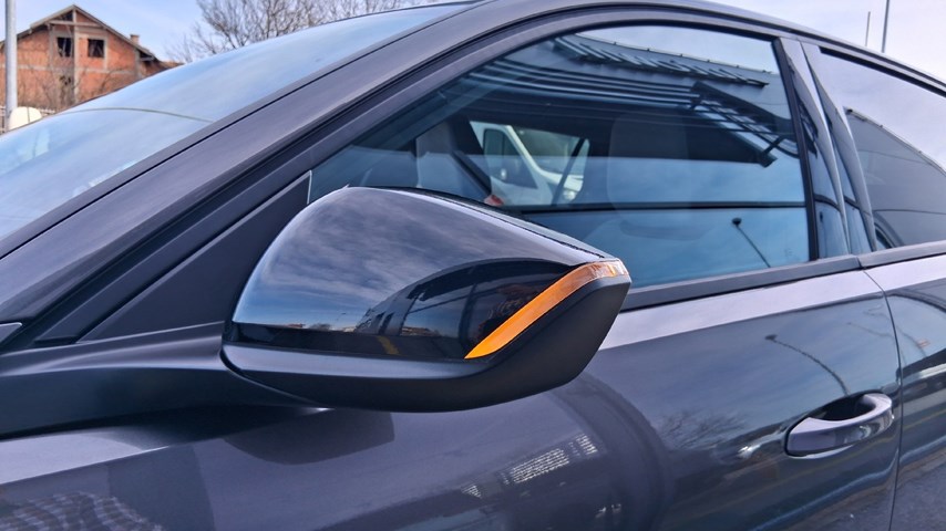 RABLJENO VOZILO OPEL ASTRA SPORTS TOURER EDITION F1,5 DTH AT8 Automatski mjenjač DIESEL 224587