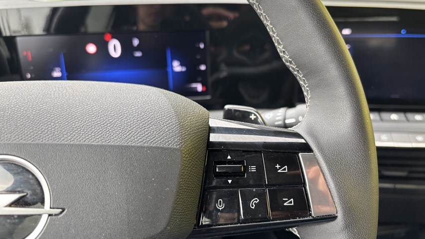 RABLJENO VOZILO OPEL ASTRA SPORTS TOURER EDITION F1,5DTH AT8 Automatski mjenjač DIESEL 224598