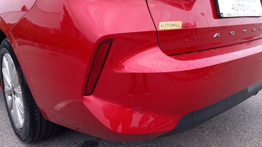 RABLJENO VOZILO OPEL ASTRA SPORTS TOURER EDITION F 1,2 XHL MT6 Mehanički mjenjač BENZIN 67202