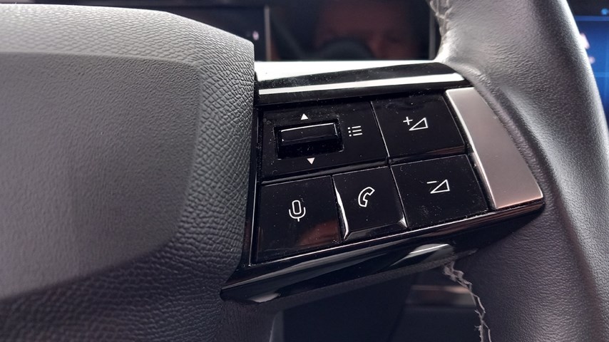 RABLJENO VOZILO OPEL ASTRA SPORTS TOURER EDITION F 1,2 XHL MT6 Mehanički mjenjač BENZIN 67202