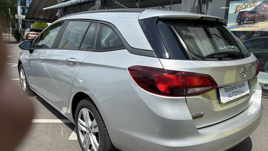 RABLJENO VOZILO OPEL ASTRA SPORTS TOURER ENJOY 1.6 DTI Mehanički mjenjač DIESEL 224757