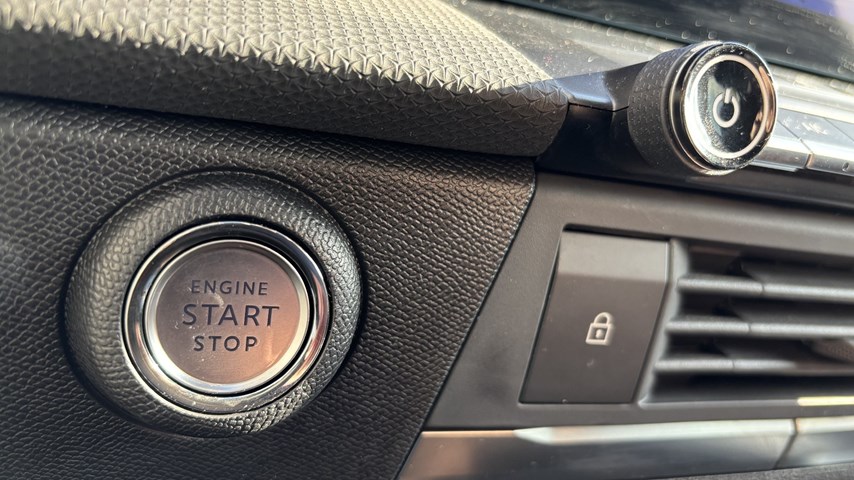 RABLJENO VOZILO OPEL ASTRA SPORTS TOURER GS LINE 1,5 DTH AT Automatski mjenjač DIESEL 81382