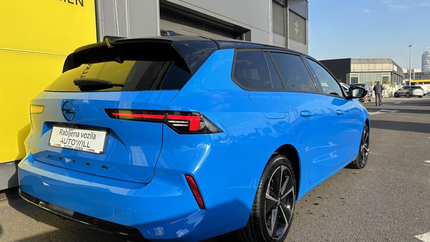 RABLJENO VOZILO OPEL ASTRA SPORTS TOURER GS LINE 1,5 DTH AT Automatski mjenjač DIESEL 81384