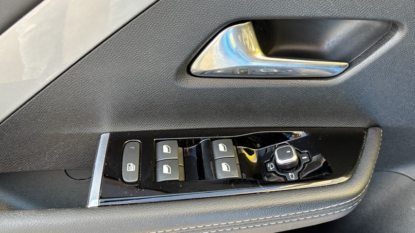 RABLJENO VOZILO OPEL ASTRA SPORTS TOURER GS LINE 1,5 DTH AT Automatski mjenjač DIESEL 81384