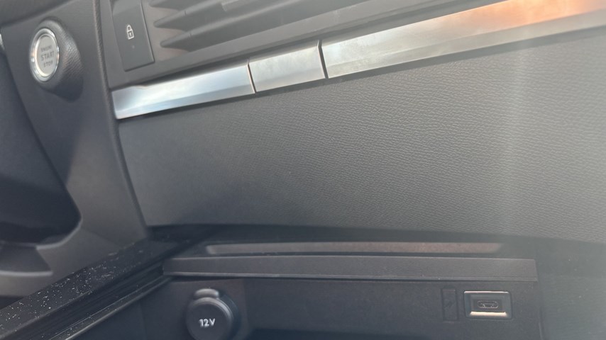 RABLJENO VOZILO OPEL ASTRA SPORTS TOURER GS LINE 1,5 DTH AT Automatski mjenjač DIESEL 81383