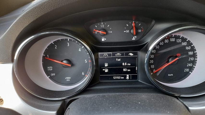 RABLJENO VOZILO OPEL ASTRA SPORTS TOURER GS LINE D 1.5 DVC MT6 Mehanički mjenjač DIESEL 81260