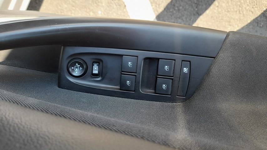 RABLJENO VOZILO OPEL ASTRA SPORTS TOURER GS LINE D 1.5 DVC MT6 Mehanički mjenjač DIESEL 81260
