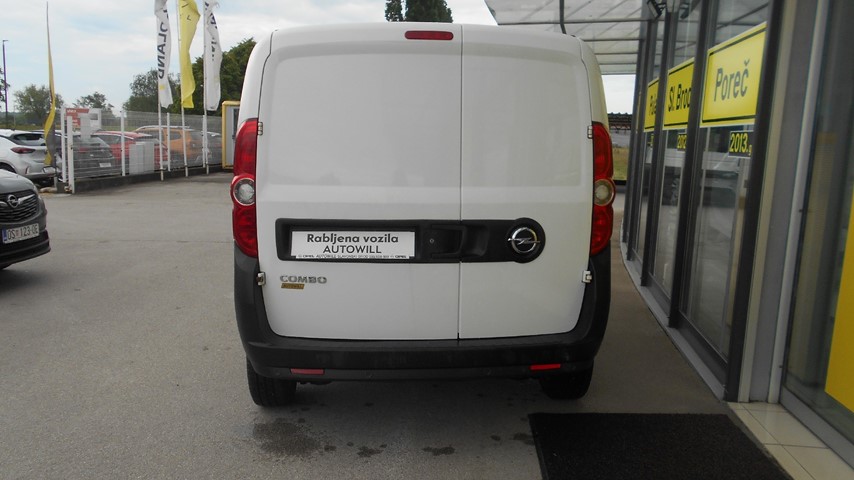 RABLJENO VOZILO OPEL COMBO 1,3 D Mehanički mjenjač DIESEL 223044