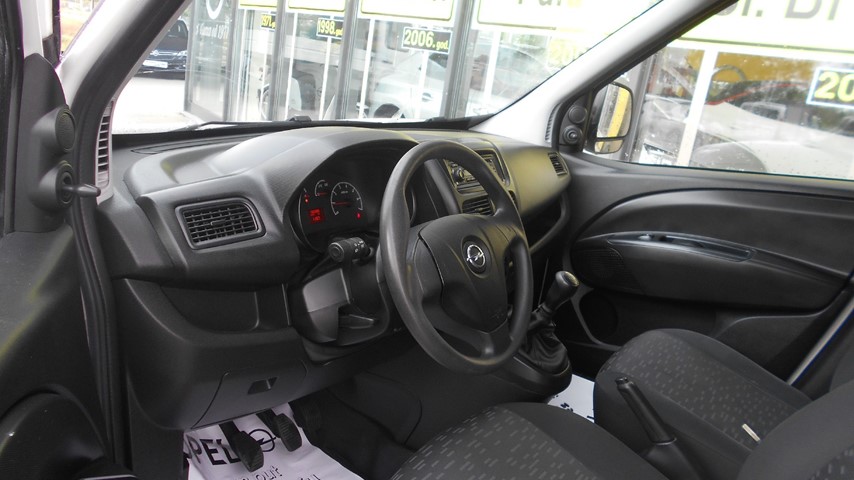 RABLJENO VOZILO OPEL COMBO 1,3 D Mehanički mjenjač DIESEL 223044