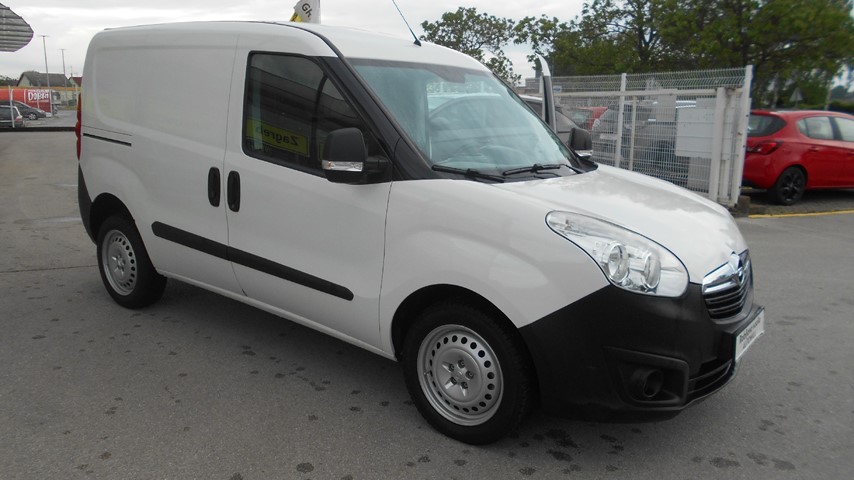 RABLJENO VOZILO OPEL COMBO 1,3 D Mehanički mjenjač DIESEL 223044