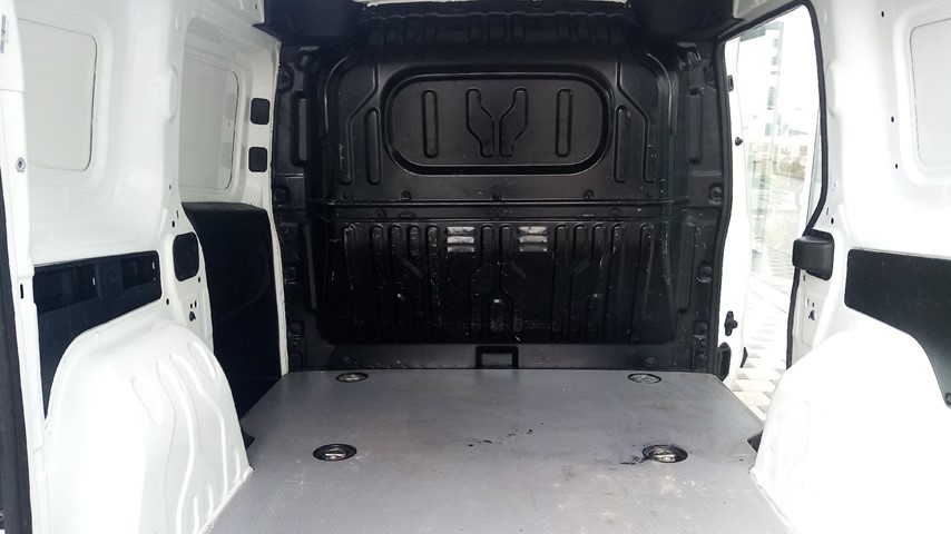 RABLJENO VOZILO OPEL COMBO 1,3 D Mehanički mjenjač DIESEL 223309