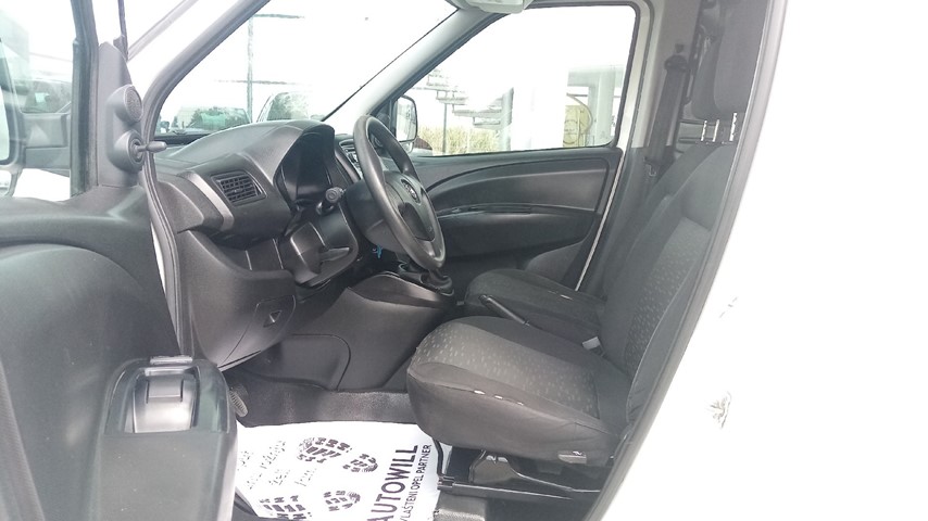 RABLJENO VOZILO OPEL COMBO 1,3 D Mehanički mjenjač DIESEL 223309