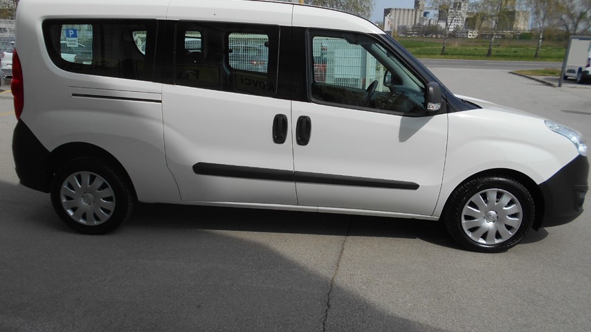 RABLJENO VOZILO OPEL COMBO COMBI L2H1 1.6 CDTI MT6 Mehanički mjenjač DIESEL 20765