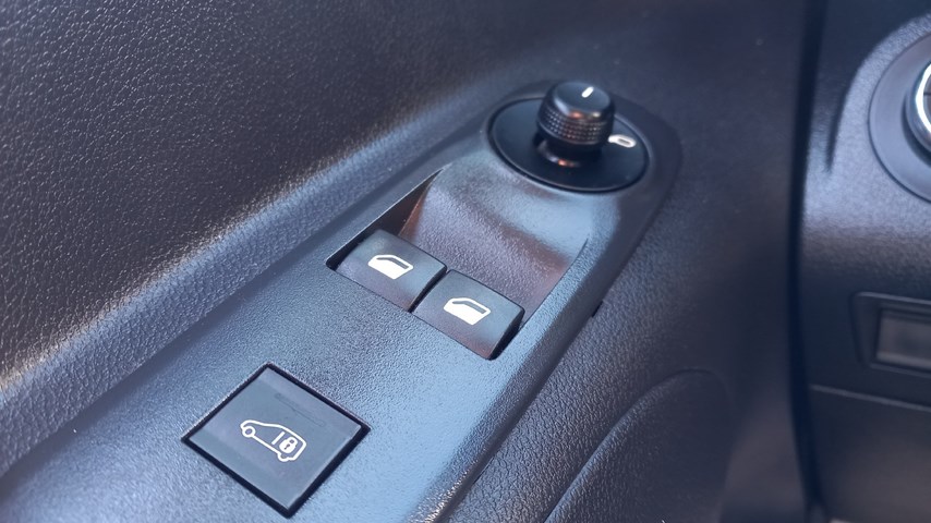 RABLJENO VOZILO OPEL COMBO CREW VAN L2H1 D 1,5 DT Mehanički mjenjač DIESEL 65729