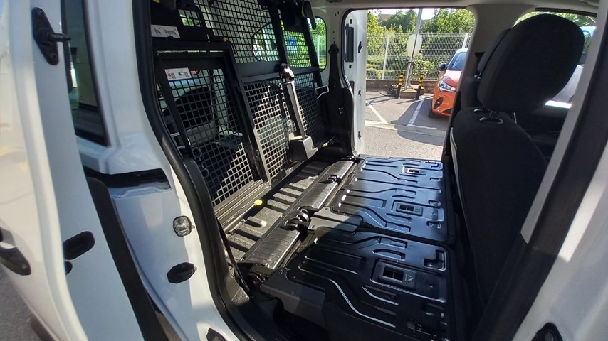 RABLJENO VOZILO OPEL COMBO CREW VAN L2H1 D 1,5 DT Mehanički mjenjač DIESEL 65729