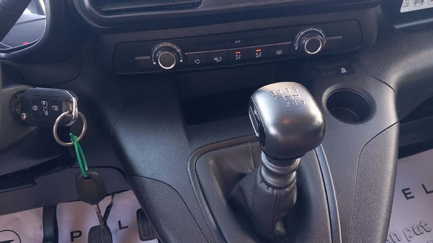 RABLJENO VOZILO OPEL COMBO CREW VAN L2H1 D 1,5 DT Mehanički mjenjač DIESEL 65729