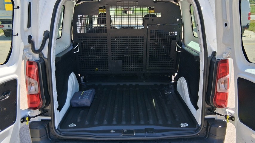 RABLJENO VOZILO OPEL COMBO CREW VAN L2H1 D 1,5 DT Mehanički mjenjač DIESEL 65729