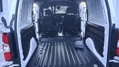 RABLJENO VOZILO OPEL COMBO CREW VAN L2H1 D 1,5 DT MT6 Mehanički mjenjač DIESEL 20935