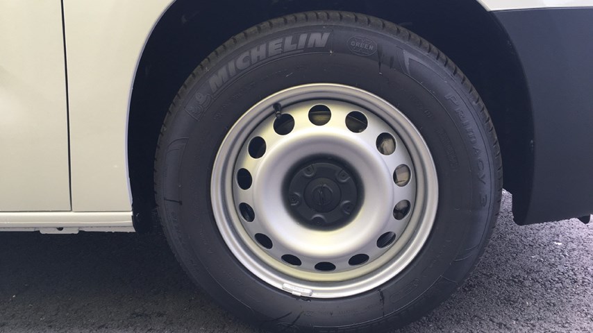 RABLJENO VOZILO OPEL COMBO PANEL VAN ENJOY L2H1 BPS Automatski mjenjač ELEKTRIČNI 81243