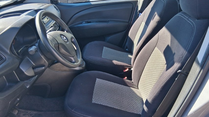 RABLJENO VOZILO OPEL COMBO VAN COMBI 1,6 CDTI Mehanički mjenjač DIESEL 20898