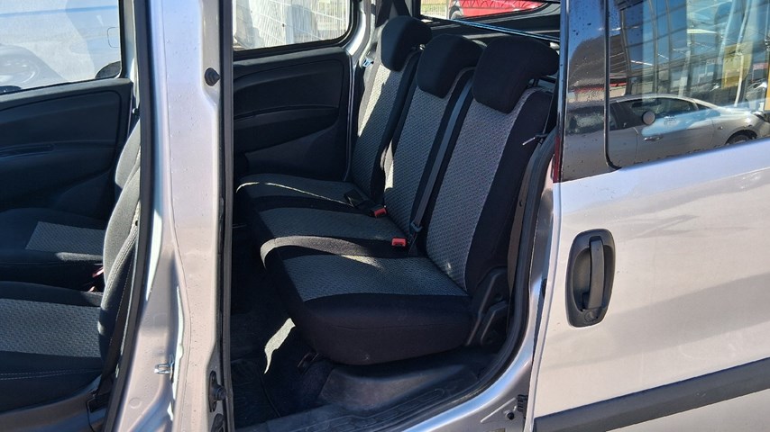 RABLJENO VOZILO OPEL COMBO VAN COMBI 1,6 CDTI Mehanički mjenjač DIESEL 20898