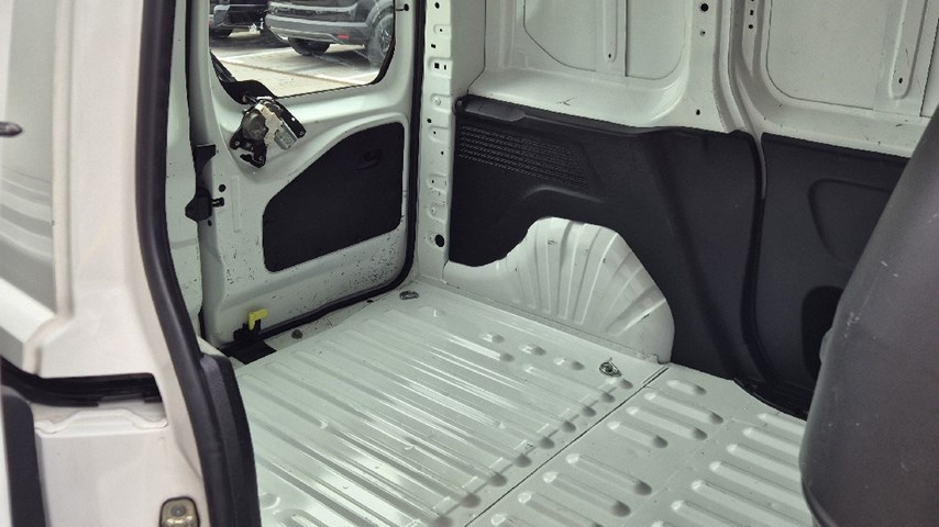 RABLJENO VOZILO OPEL COMBO VAN EDITION L1H1 D 1,5 DT MT6 Mehanički mjenjač DIESEL 224659