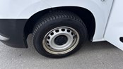RABLJENO VOZILO OPEL COMBO VAN EDITION L1H1 D 1,5 DT MT6 Mehanički mjenjač DIESEL 224662