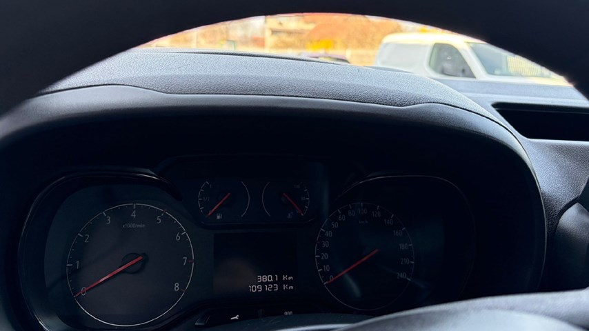 RABLJENO VOZILO OPEL COMBO VAN EDITION L1H1 D 1,5 DT MT6 Mehanički mjenjač DIESEL 224662