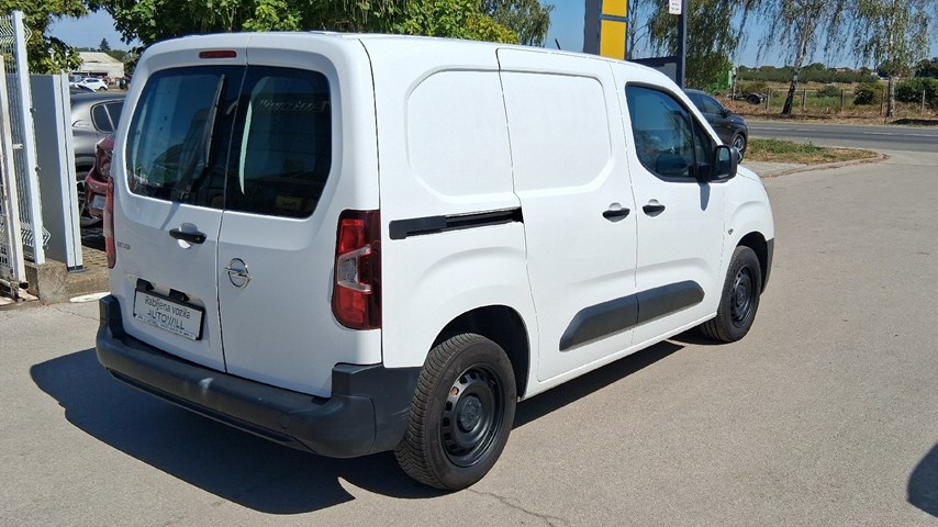 RABLJENO VOZILO OPEL COMBO VAN EDITION L1H1 D 1,5 DT MT6 Mehanički mjenjač DIESEL 224659
