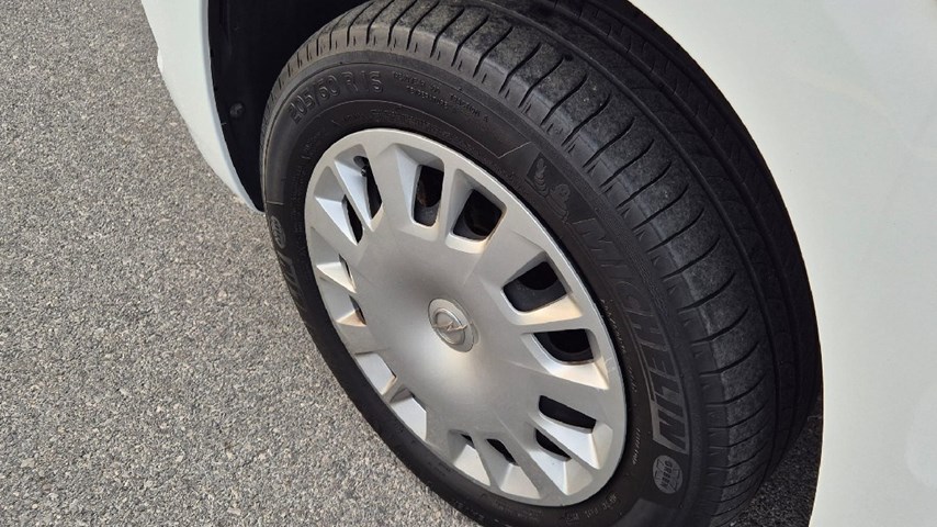 RABLJENO VOZILO OPEL COMBO VAN EDITION PLUS L2H1 1,5 DT Mehanički mjenjač DIESEL 65758