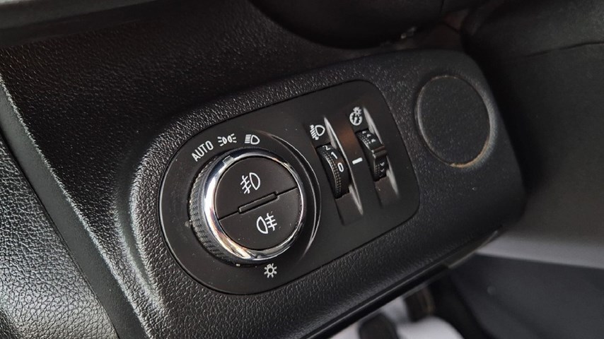 RABLJENO VOZILO OPEL COMBO VAN EDITION PLUS L2H1 1,5 DT Mehanički mjenjač DIESEL 65758