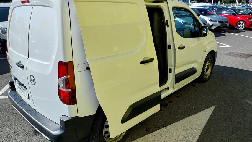 RABLJENO VOZILO OPEL COMBO VAN ENJOY L1H1 1,5 DT MT5 Mehanički mjenjač DIESEL 224230