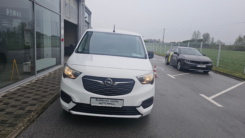 RABLJENO VOZILO OPEL COMBO VAN ENJOY L1H1 B 1.6 DT MT5 Mehanički mjenjač DIESEL 224525