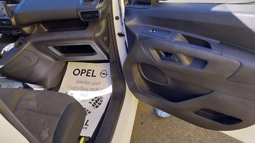 RABLJENO VOZILO OPEL COMBO VAN ENJOY L1H1 D 1,5 DT Mehanički mjenjač DIESEL 224392
